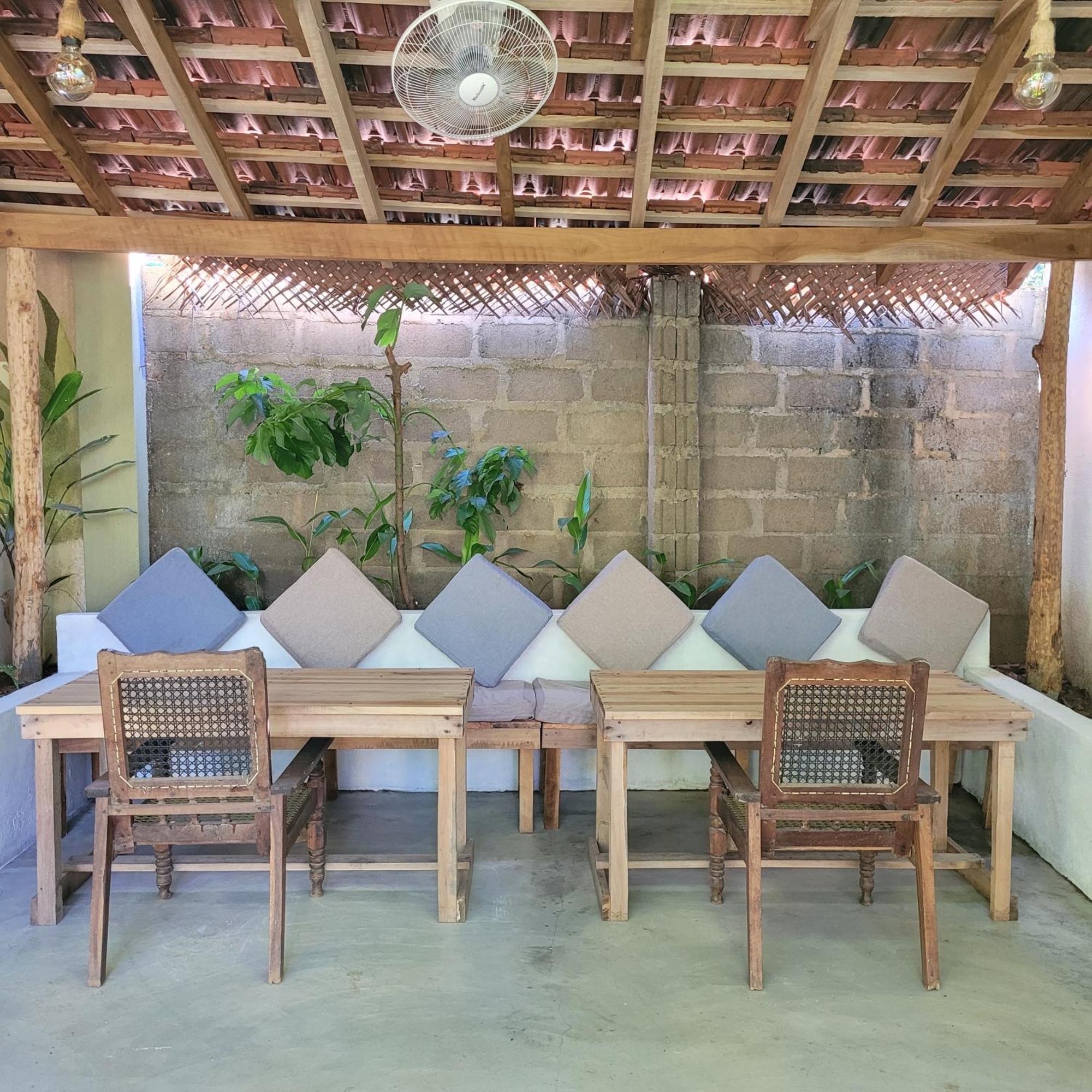 Hostel Agra Arugambay Arugam Bay Zewnętrze zdjęcie
